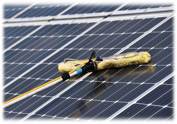Cuándo Limpiar los Paneles Solares